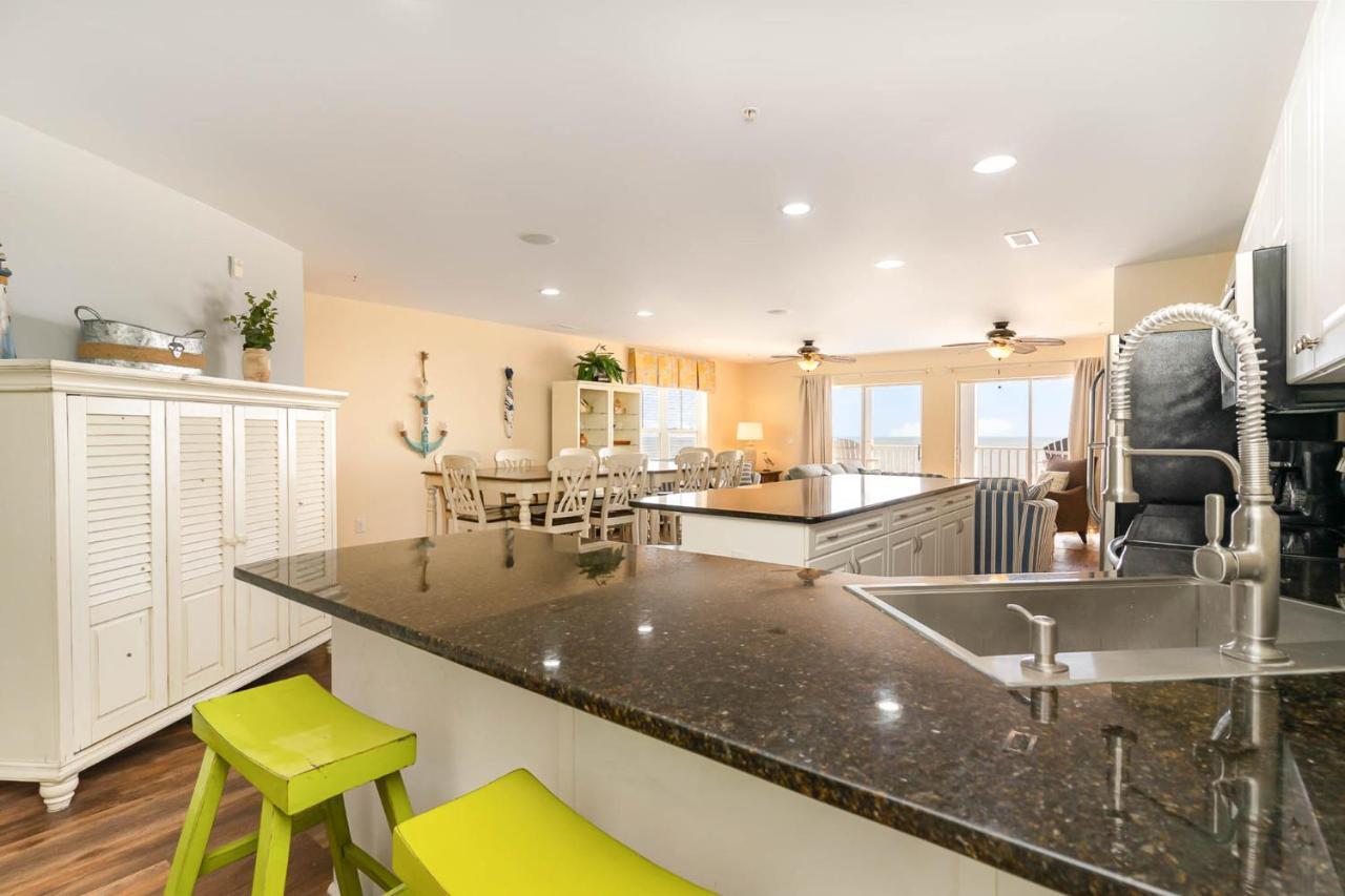 Spacious Penthouse Ocean Front 7 Bedroom Condo - Ambassador Villas Unit 401 Myrtle Beach Exterior foto