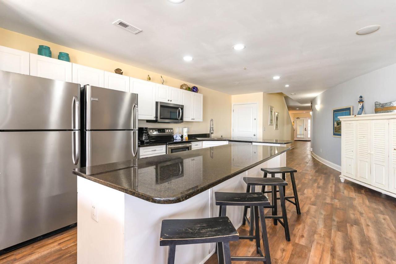 Spacious Penthouse Ocean Front 7 Bedroom Condo - Ambassador Villas Unit 401 Myrtle Beach Exterior foto
