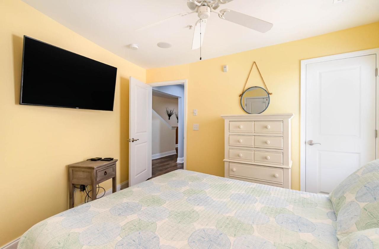 Spacious Penthouse Ocean Front 7 Bedroom Condo - Ambassador Villas Unit 401 Myrtle Beach Exterior foto